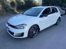 2017 Volkswagen Golf GTI Sport Estándar