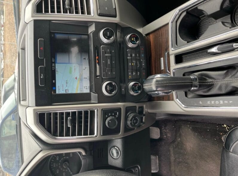 Ford F150 LARIAT 2016