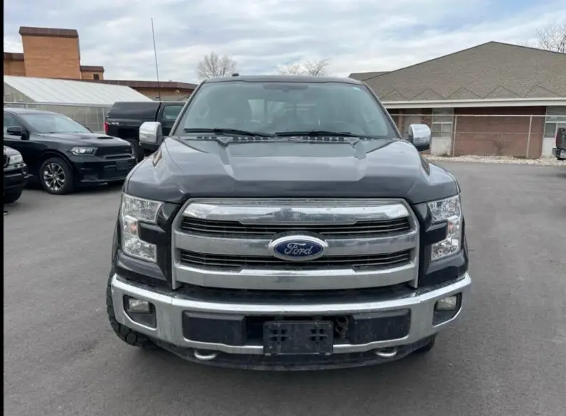 Ford F150 LARIAT 2016