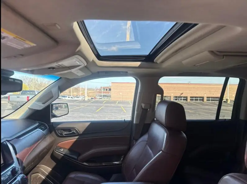 Chevrolet Suburban 1500 LTZ 2016