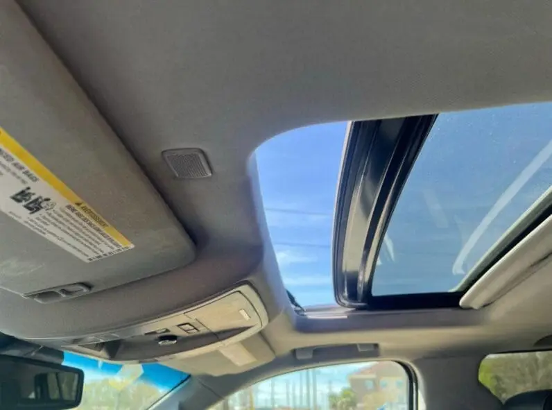 GMC YUKON 150 SLT 2017