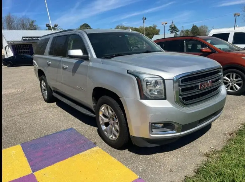 GMC YUKON 150 SLT 2017