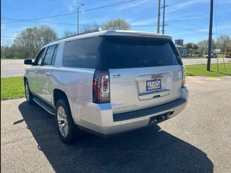 GMC YUKON 150 SLT 2017