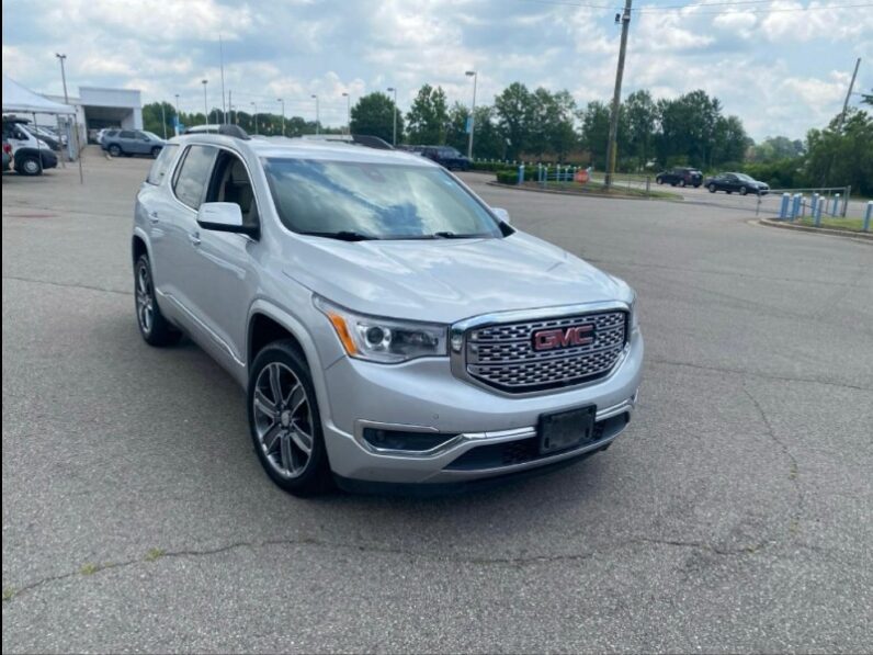 2017 GMC ACADIA DENALI