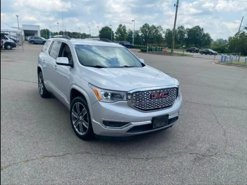 2017 GMC ACADIA DENALI