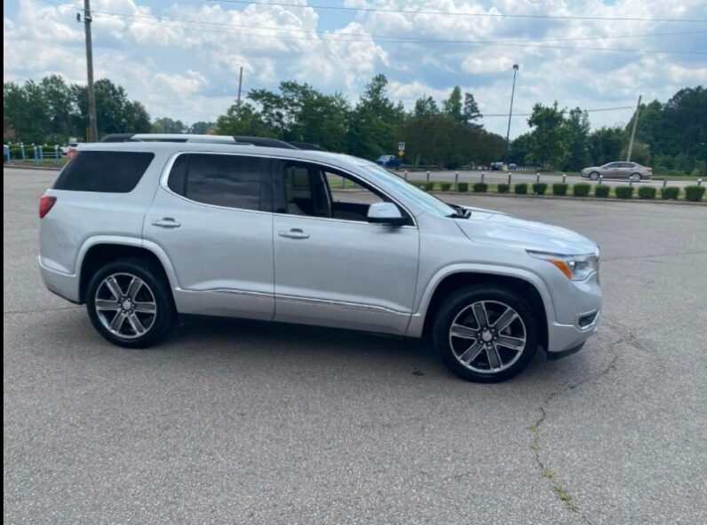 2017 GMC ACADIA DENALI
