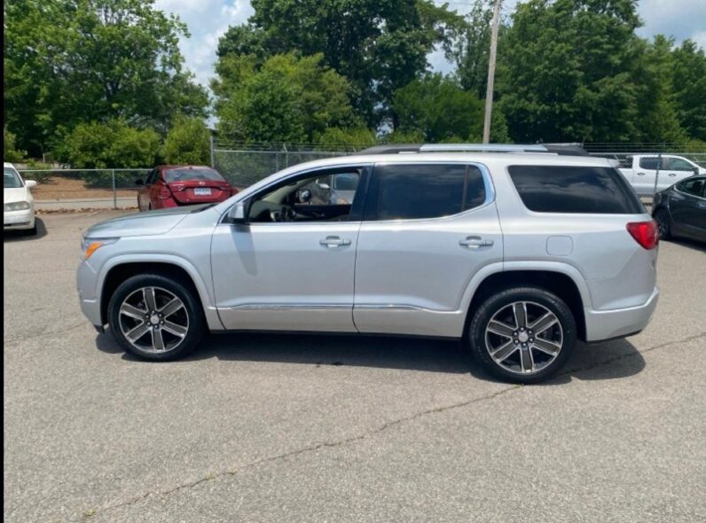 2017 GMC ACADIA DENALI
