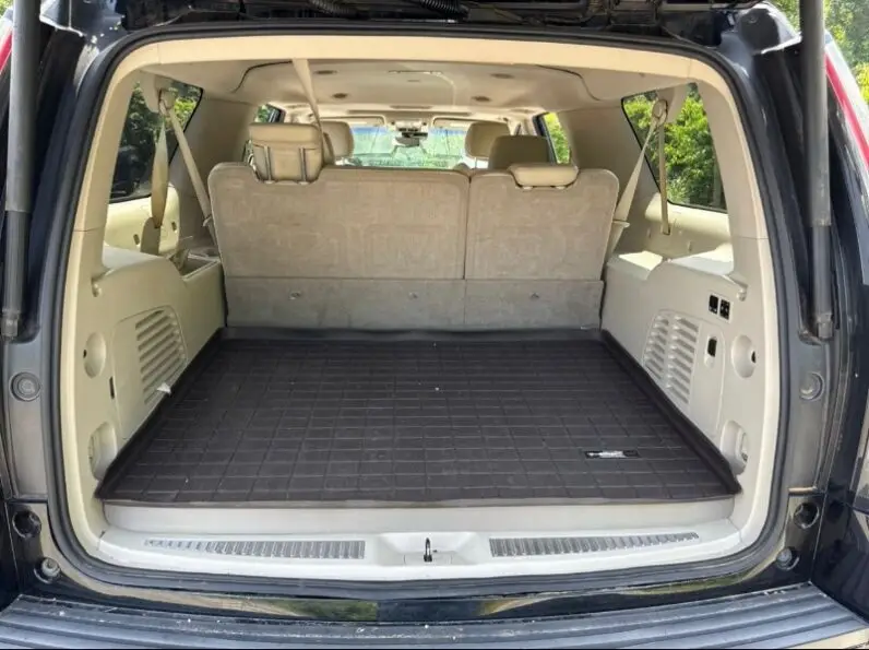 2017 CADILLAC ESCALADE ESV LUXURY