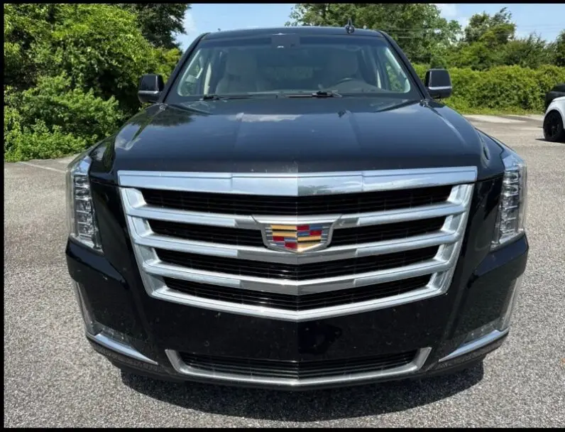 2017 CADILLAC ESCALADE ESV LUXURY