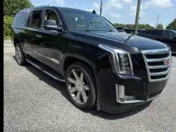 2017 CADILLAC ESCALADE ESV LUXURY
