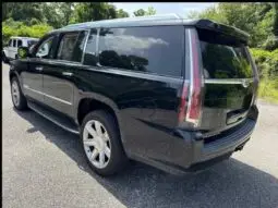 2017 CADILLAC ESCALADE ESV LUXURY