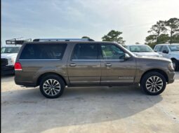 2016 Lincoln Navigaitor