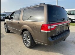 2016 Lincoln Navigaitor