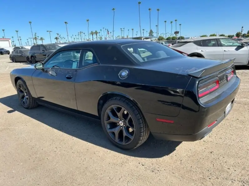 2017 Dodge Challenger STX