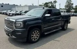 2017 GMC SIERRA DENALI