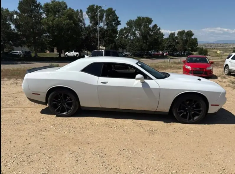 2016 Dodge Challenger STX