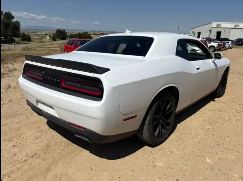 2016 Dodge Challenger STX