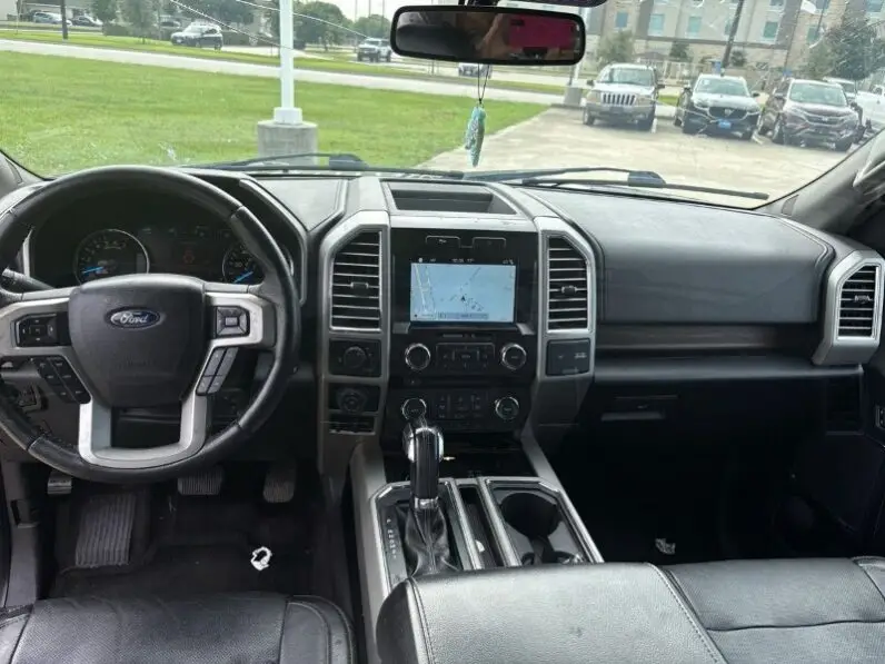 2016 Ford F150 Lariat