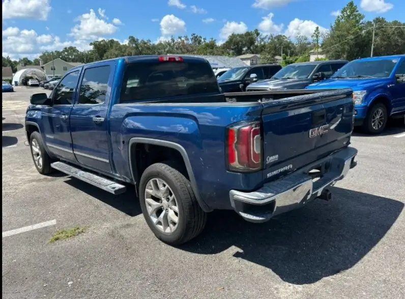 2017 GMC SIERRA SLT 1500