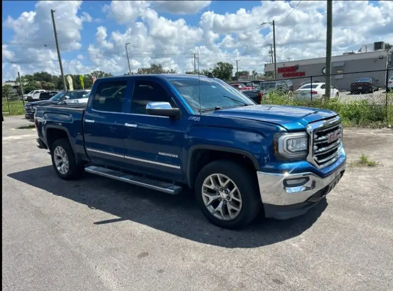 2017 GMC SIERRA SLT 1500