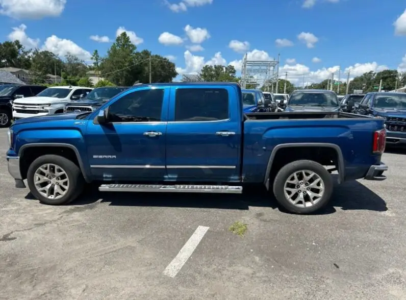 2017 GMC SIERRA SLT 1500