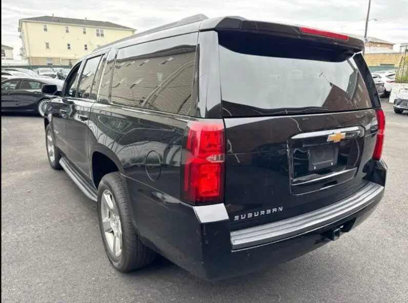 2017 Chevrolet Suburban 1500 LT