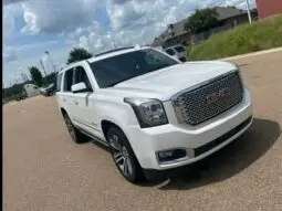 2017 GMC YOKON 1500 DENALI