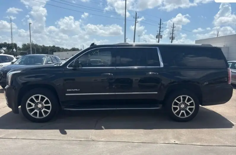 2016 GMC YUKON DENALI