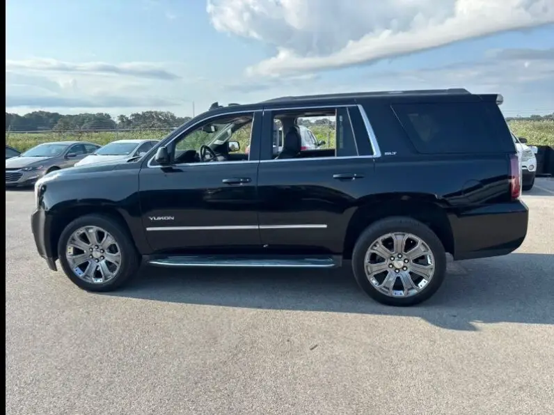 2017 GMC YUKON 1500 SLT
