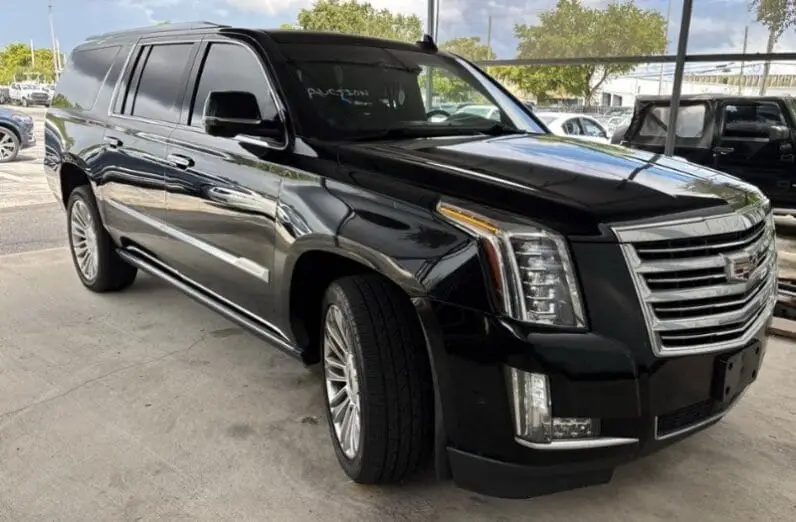 2017 CADILLAC ESCALADE ESV PREMIUM