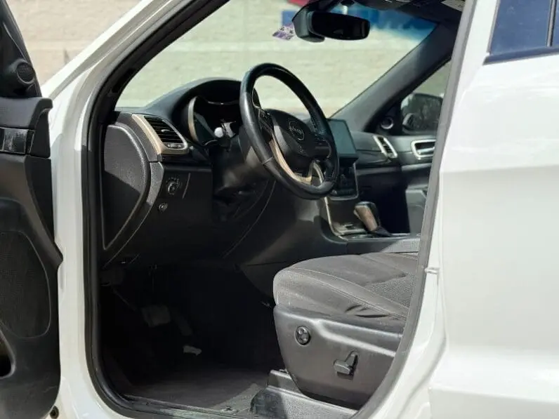 2016 Jeep Gran Cherokee Laredo