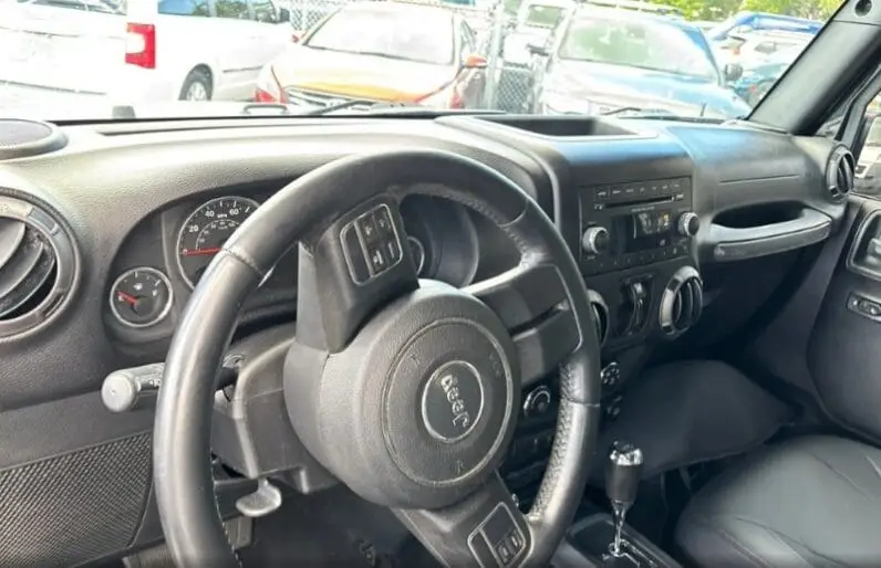 2017 Jeep Wrangler Unlimited Sport