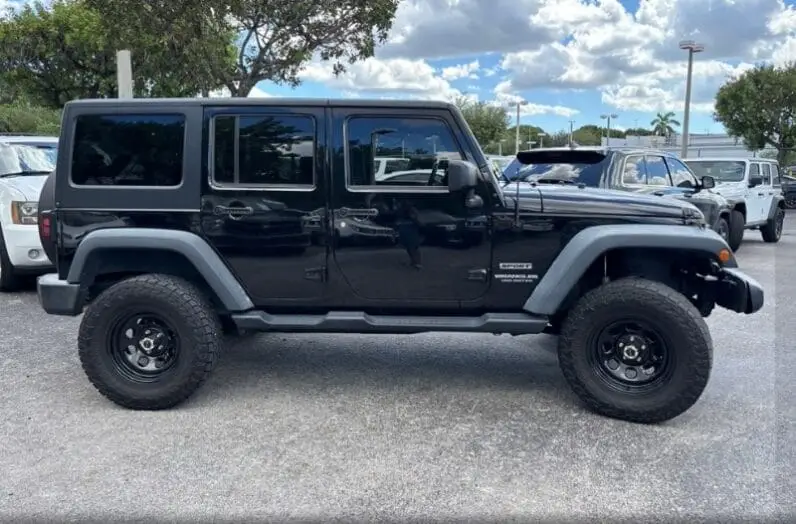 2017 Jeep Wrangler Unlimited Sport
