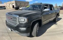 2017 GMC SIERRA DENALI