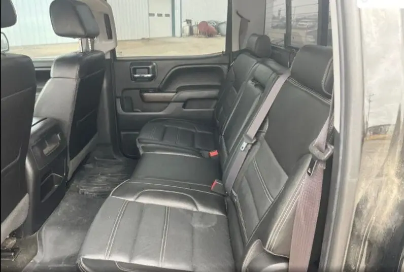 2017 GMC SIERRA DENALI