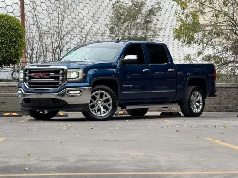 2017 GMC SIERRA SLT 1500