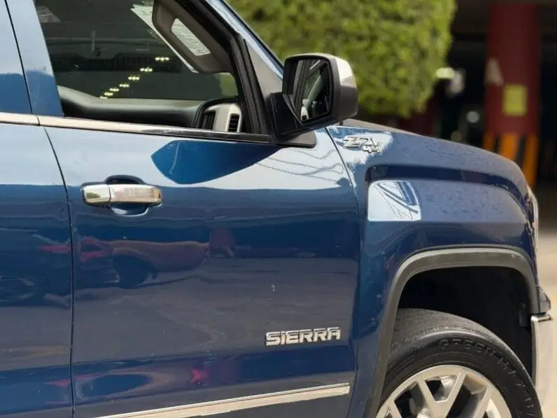 2017 GMC SIERRA SLT 1500