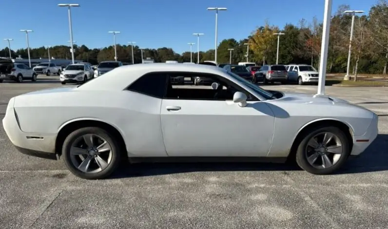 2017 Dodge Challenger STX