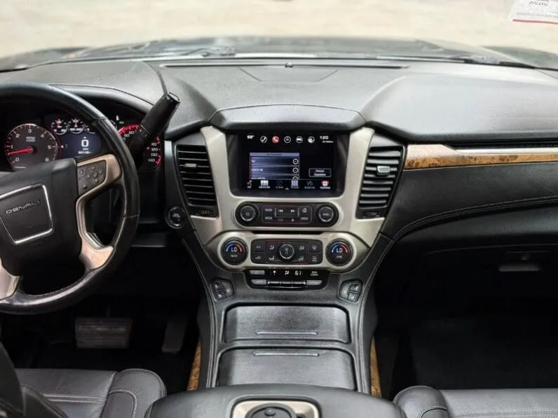2016 GMC YUKON DENALI