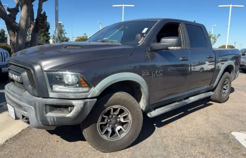 2017 Dodge RAM REBEL 1500 5.7L V8 HEMI 4 X 4 $50,000