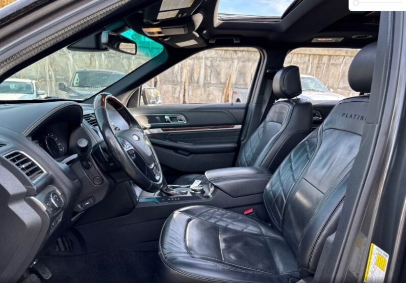 2017 Ford Explorer Platinum 3.5L V6 T/C ECOBOOST 4 X 4