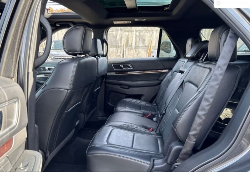 2017 Ford Explorer Platinum 3.5L V6 T/C ECOBOOST 4 X 4