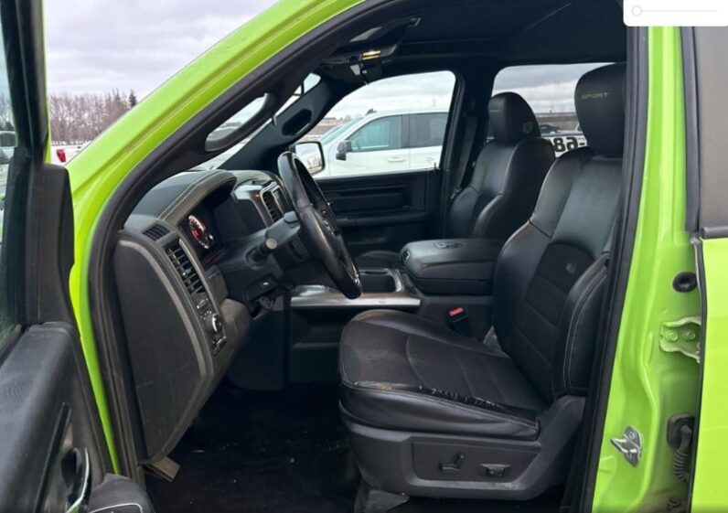 2017 Dodge RAM SPORT 5.7L V8 HEMI 4 X 4