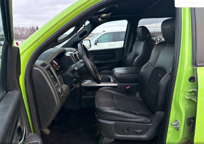 2017 Dodge RAM SPORT 5.7L V8 HEMI 4 X 4