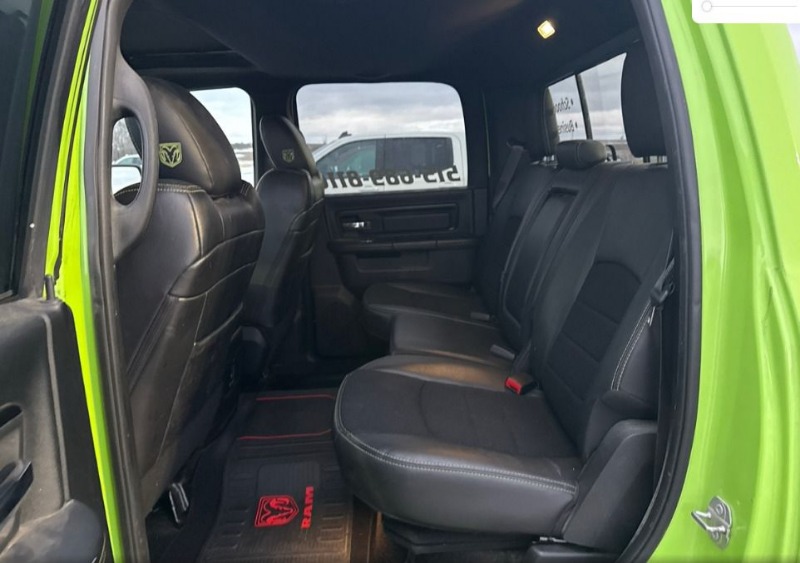 2017 Dodge RAM SPORT 5.7L V8 HEMI 4 X 4