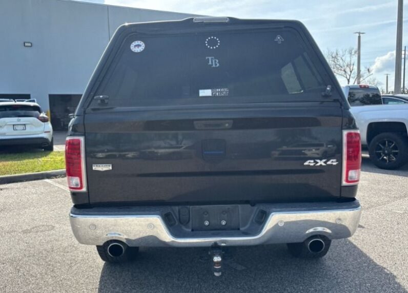 2017 Dodge RAM LARAMIE 5.7L V8 HEMI 4 X 4