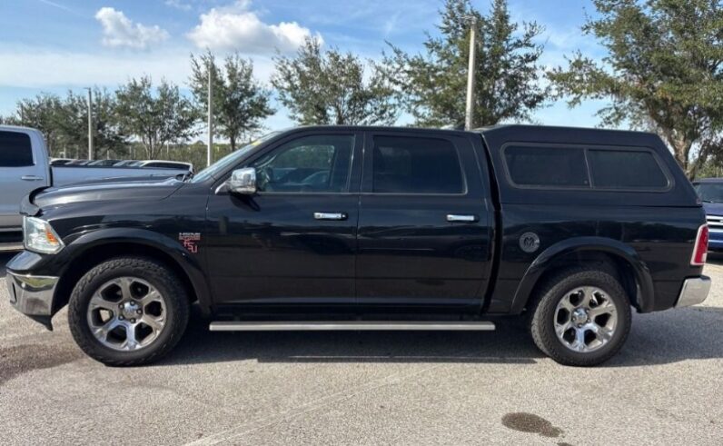 2017 Dodge RAM LARAMIE 5.7L V8 HEMI 4 X 4