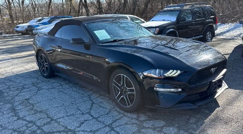 2018 Ford Mustang Ecoboost Premium 2.4 Turbo Tracción Trasera