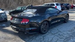 2018 Ford Mustang Ecoboost Premium 2.4 Turbo Tracción Trasera