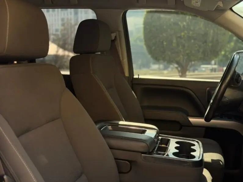 2017 Chevrolet Silverado LT 5.3 V8 4 X 4